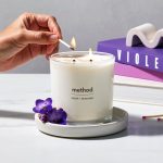 premium soy candle – violet + lavender, 14 oz - Image 7